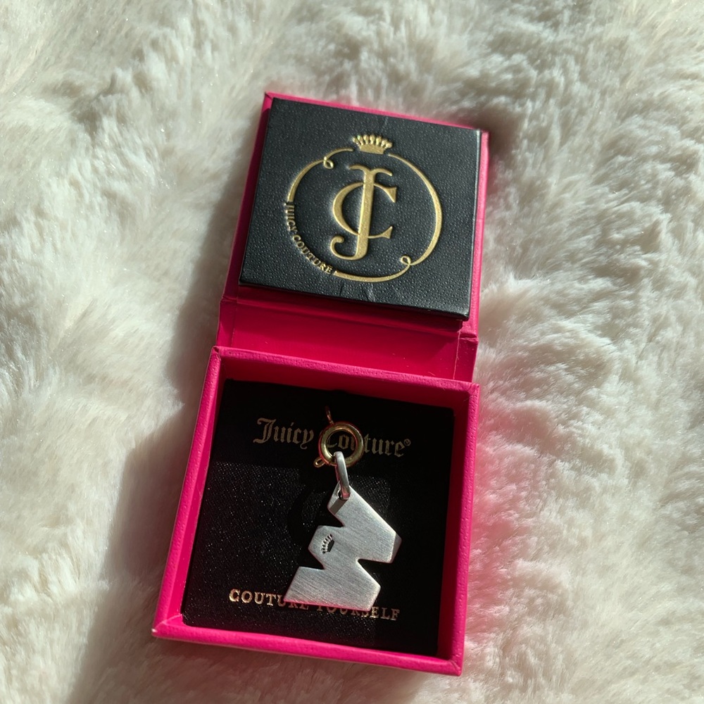 Juicy Couture W Charm